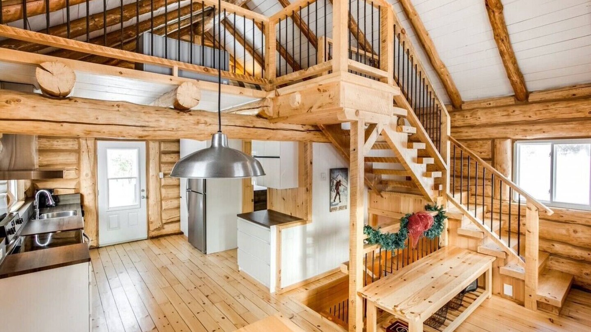St-Adolphe-d'Howard House | Cabin for rent with access to Lac Long (Log home)