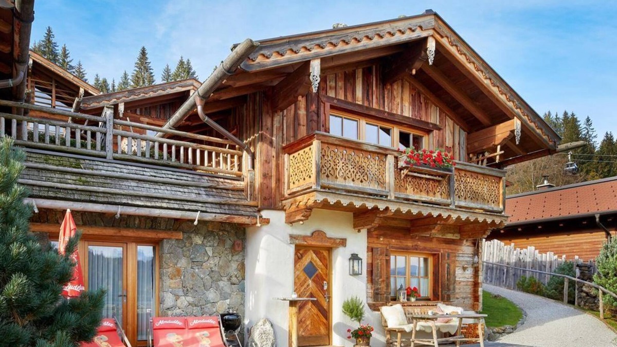 Hundsdorfl Apartment | Cabin for 6-8 persons (3 bedrooms, 3 bathrooms, 4 WC) - Almdorf Flachau and Promi Alm