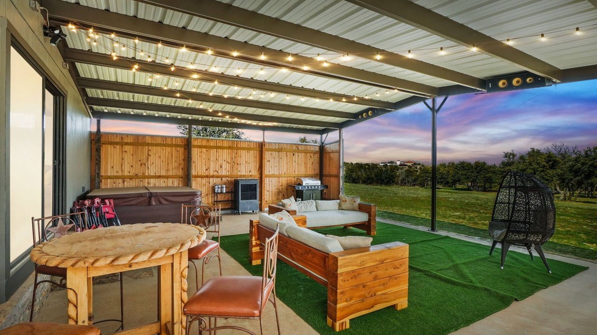 Palo Pinto County Cabin | Cabin Getaway at Hells Gate