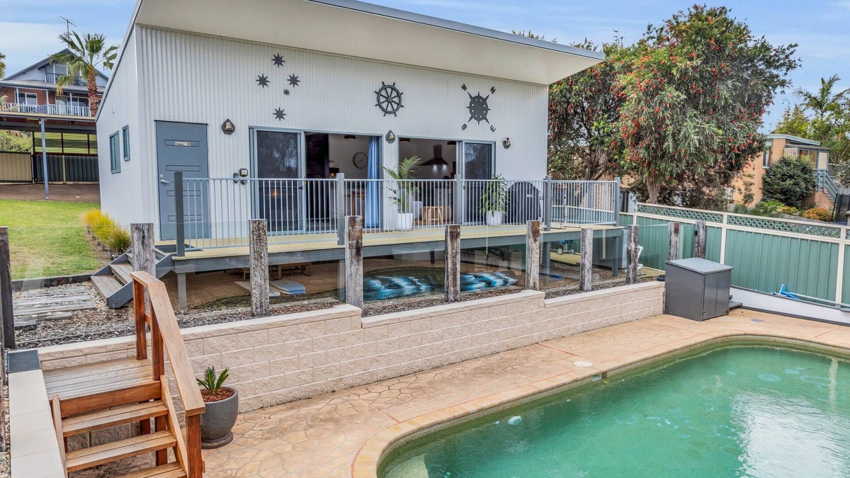 Tathra Cottage | Cabin Getaway in Tathra