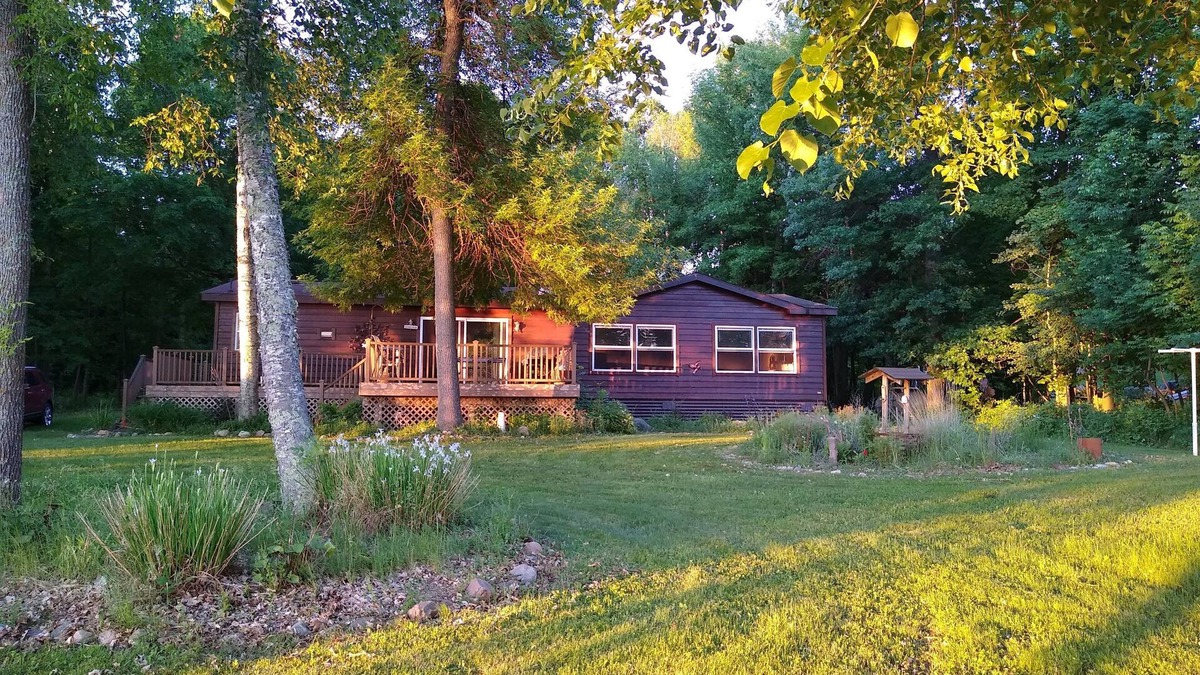 Rogers Township Cabin | Cabin Getaway!