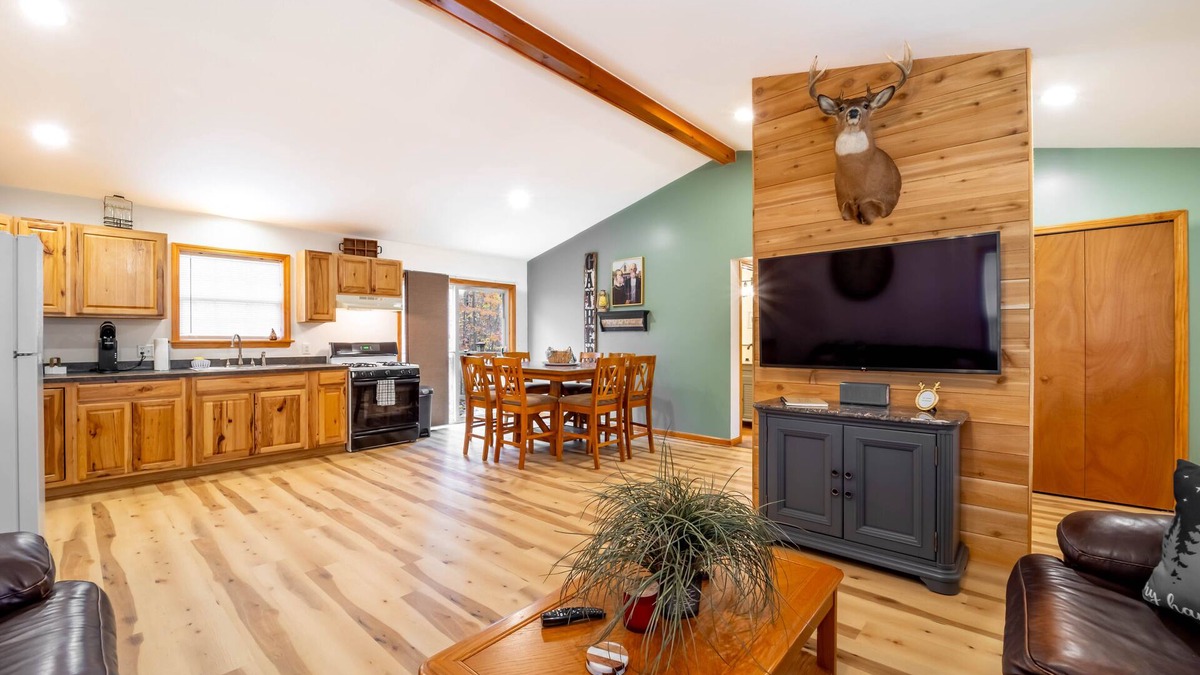 Cheboygan Cabin | Cabin in Cheboygan- A Northern Outdoor Experience