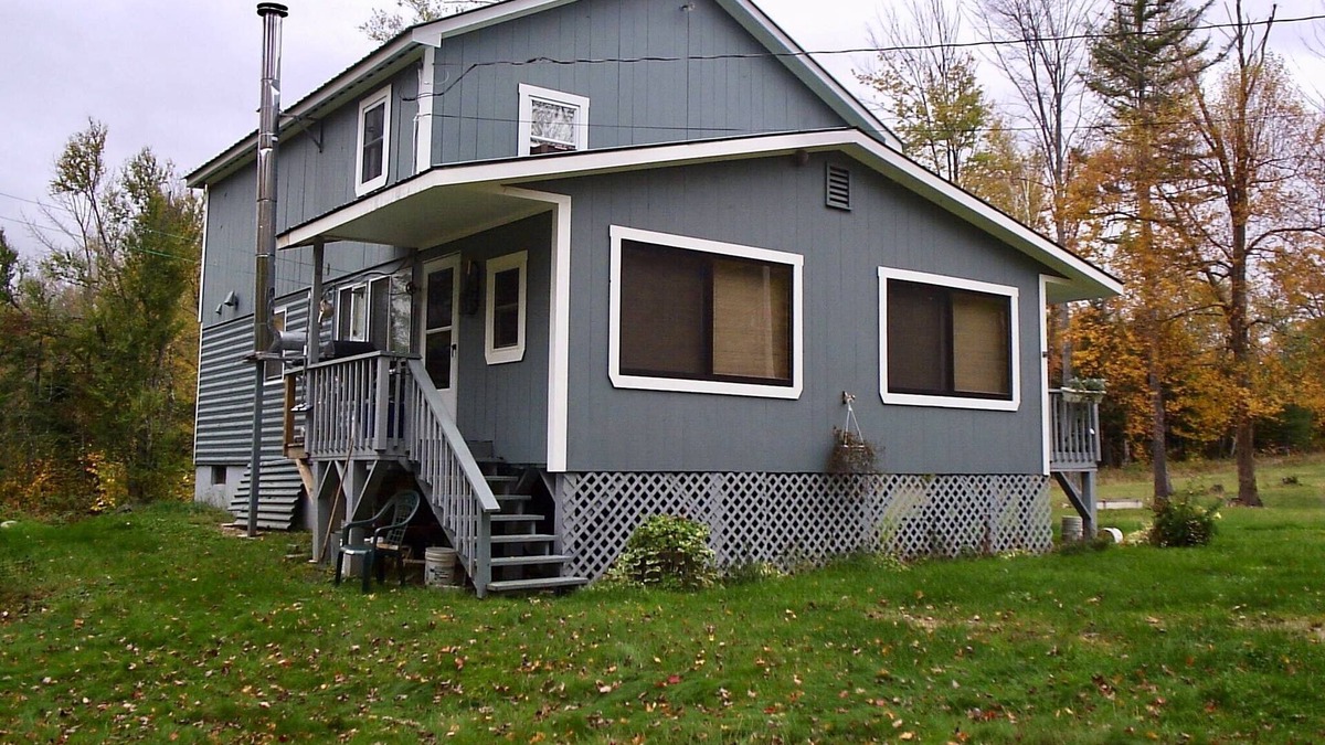 Weld Cabin | Cabin in hiking heaven with access to beautiful Webb Lake - the Western Mtns