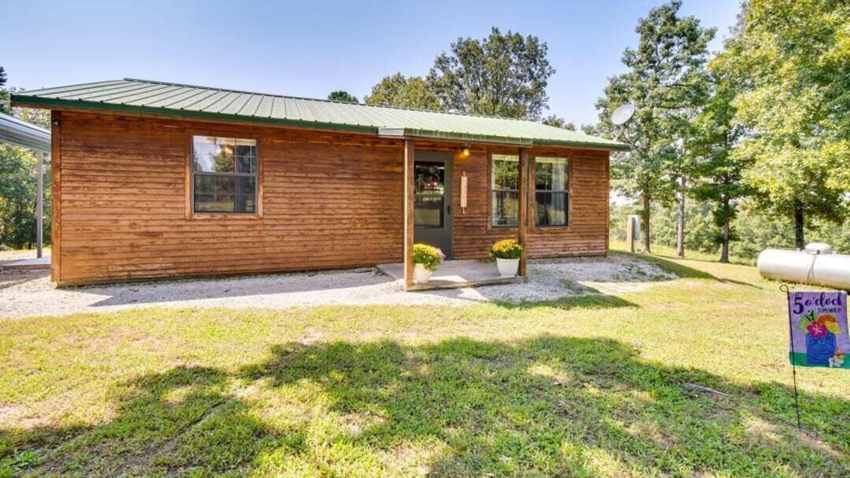 Calico Rock Cabin | Cabin in Jordan, AR n2 bed 1 bath Cabin
