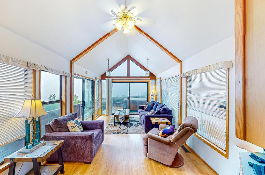Brookings House | Cabin in the Clouds