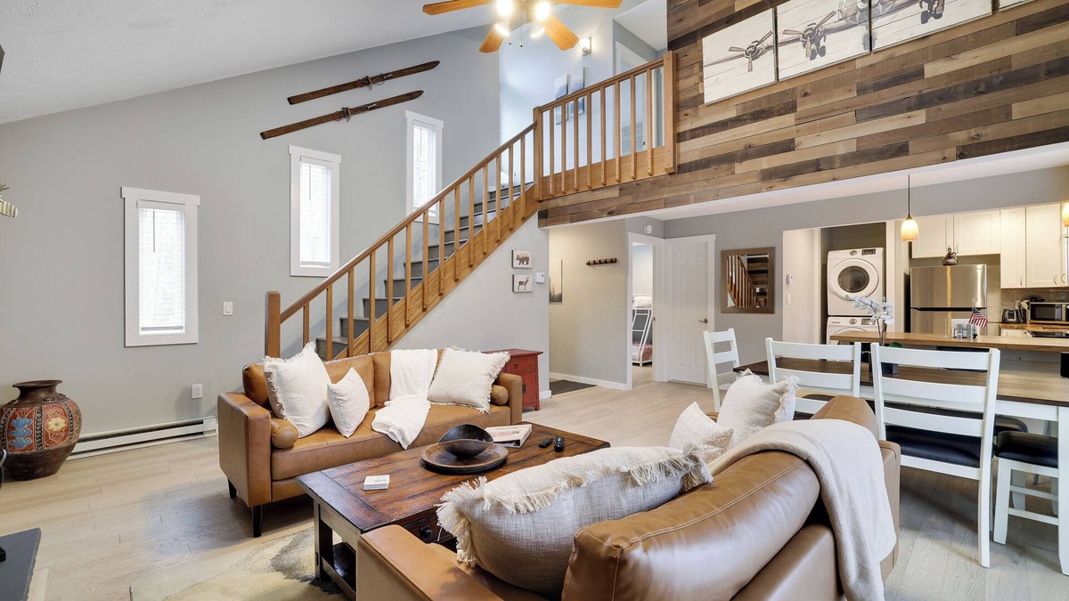Tobyhanna Cabin | Cabin in the heart of Poconos! A Pocono Bliss! Close to Kalahari and Camelback