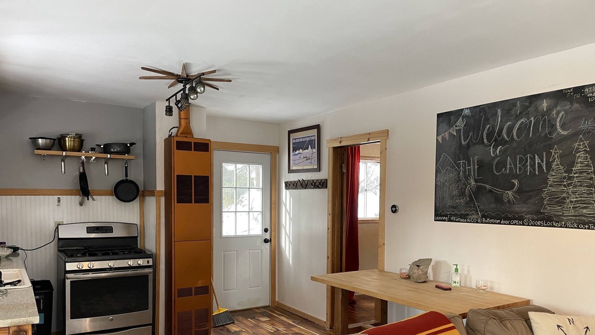 Black Hawk Cabin | Cabin in the Sky