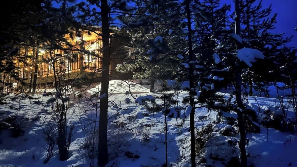 Lone Butte House | Cabin in the woods