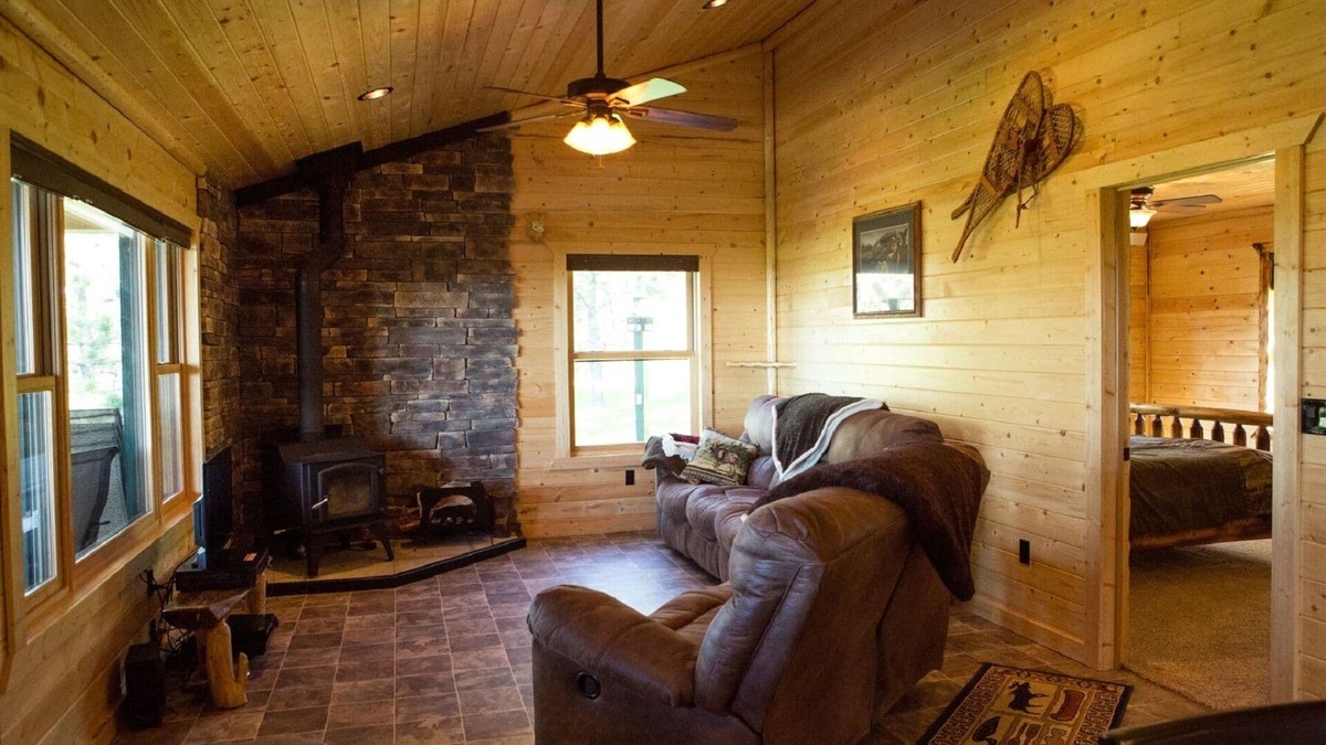Moore Cabin | Cabin in the woods for a weekend getaway