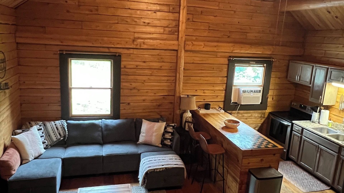 Huey Cabin | Cabin In The Woods