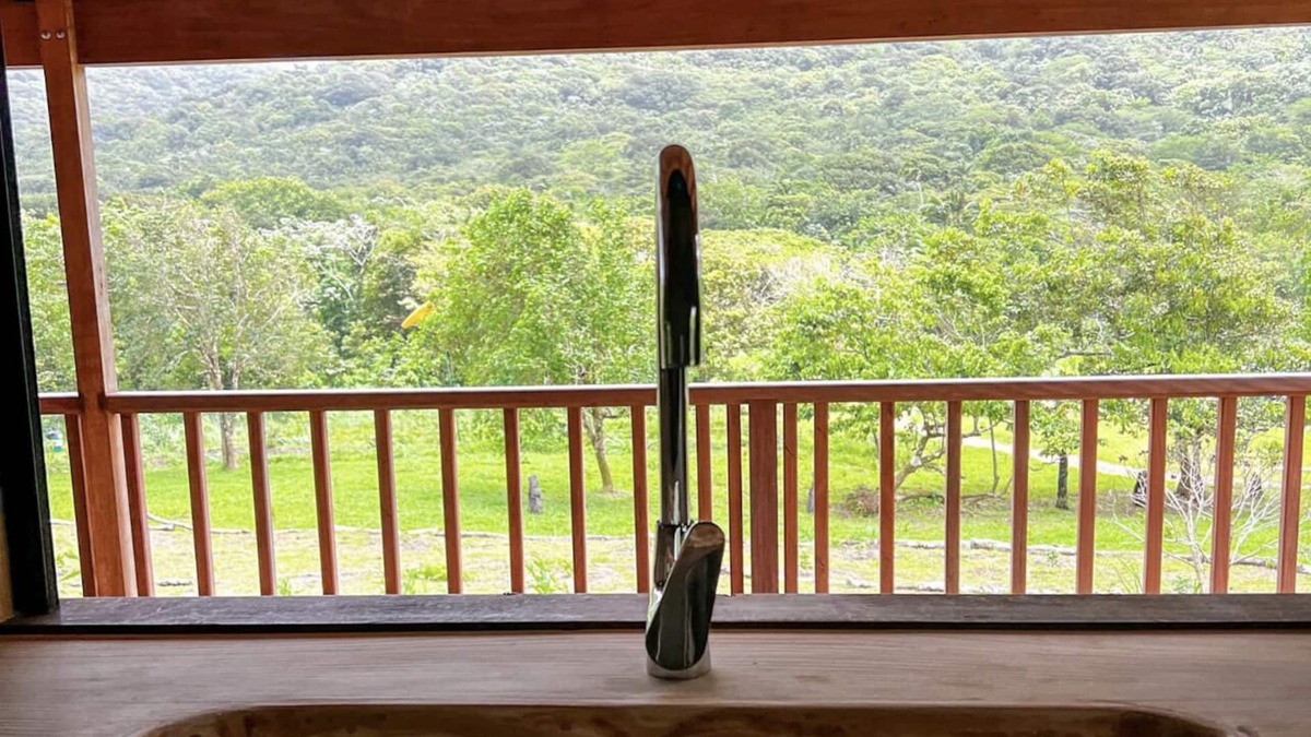 Saint Kitts and Nevis Cabin | Cabin Liamuiga