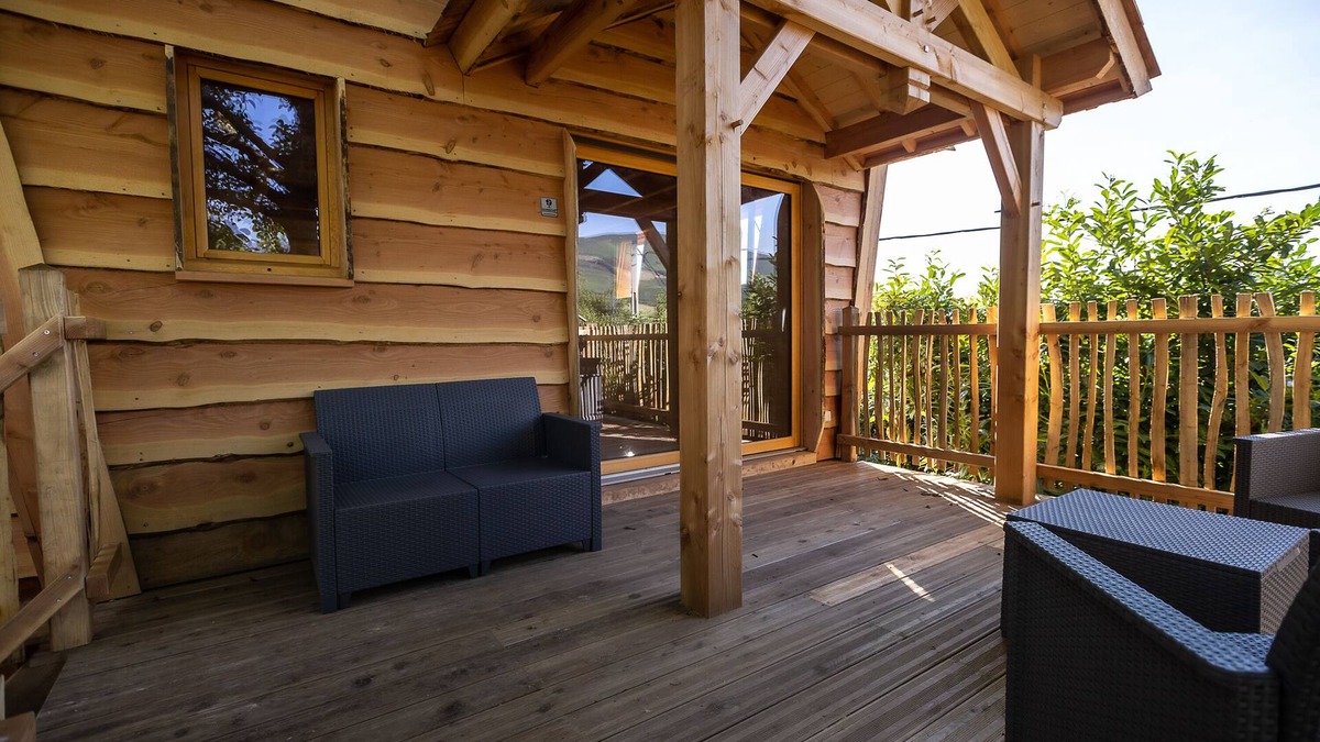 Urcuray Cabin | Cabin located in a natural environment, located between sea and mountain.