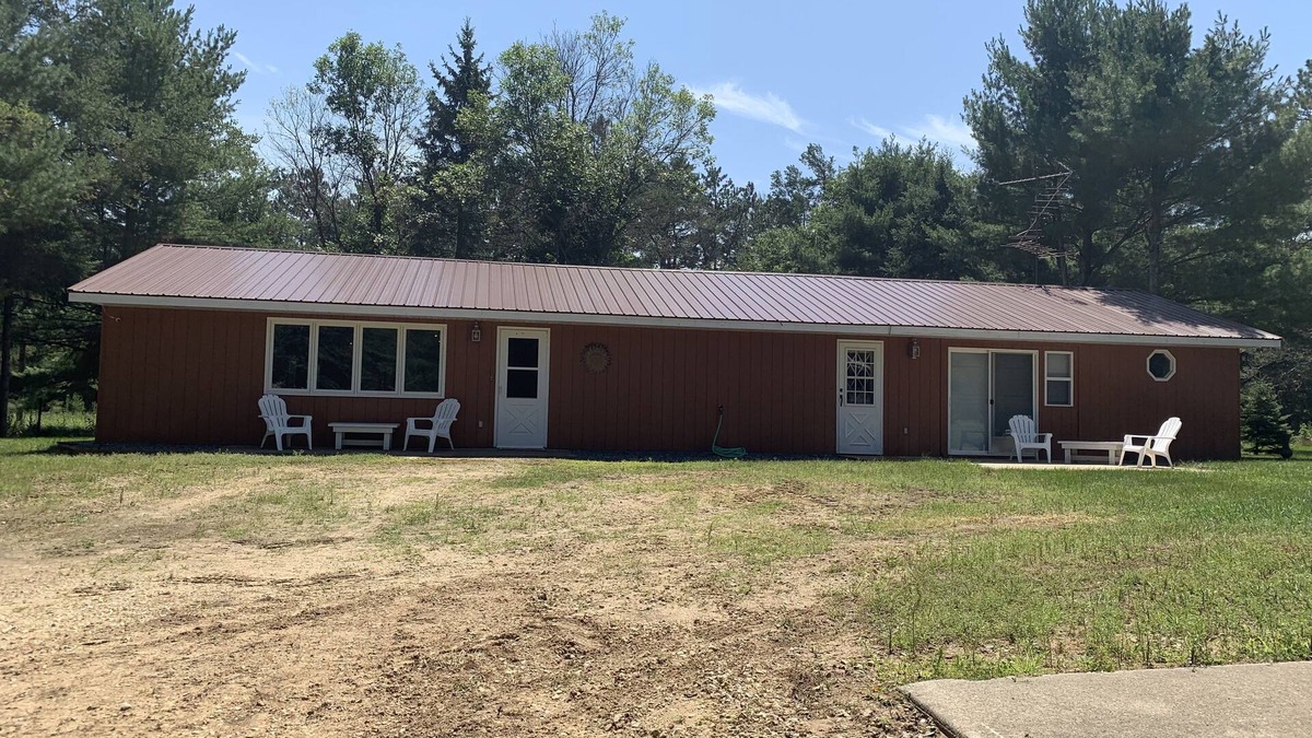 Hatfield House | Cabin located on ATV trail & walking distance to boat launch on Lake Arbutus