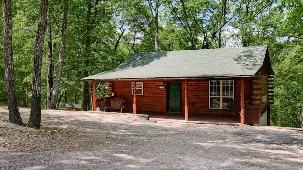 Sylvan Shores Cabin | Cabin near Beaver lake Studio Wifi Smart TVs