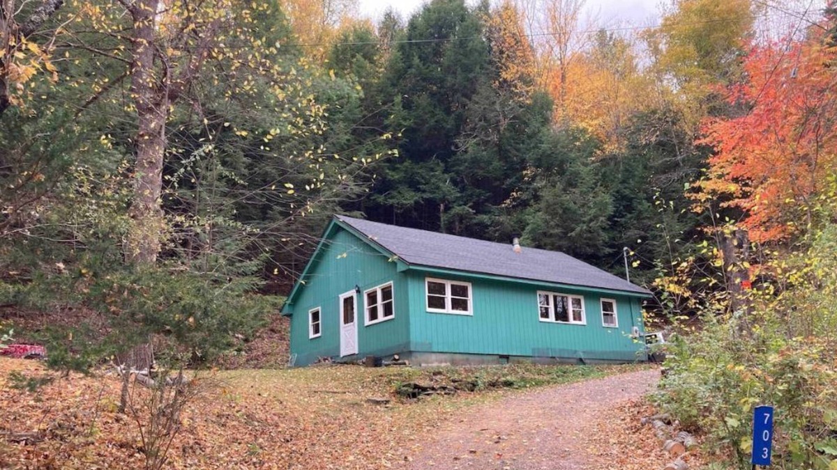 Prattsville Cabin | Cabin on 10 acres private hiking/20 min to Hunter, great location for hunters.