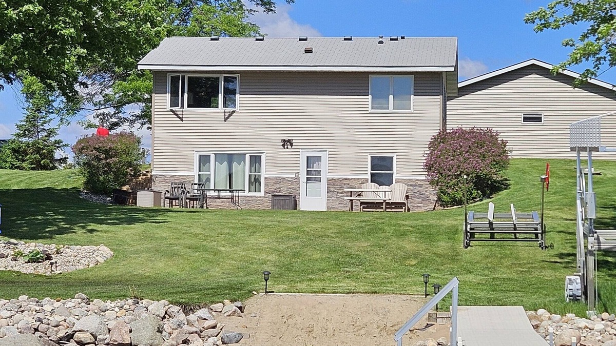 Brandon Cabin | Cabin on Big Chippewa Lake for rent. Located in Brandon, MN.