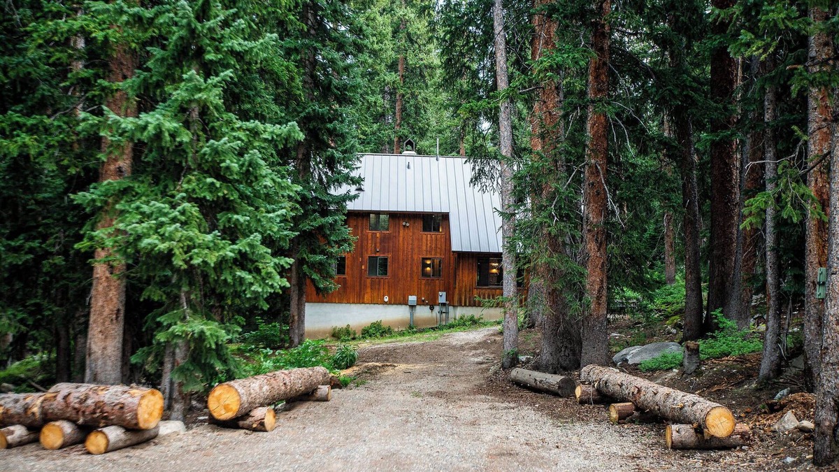 Salt Lake Mountain Resorts House | Cabin on Edge of Forever by Cottonwood Lodging