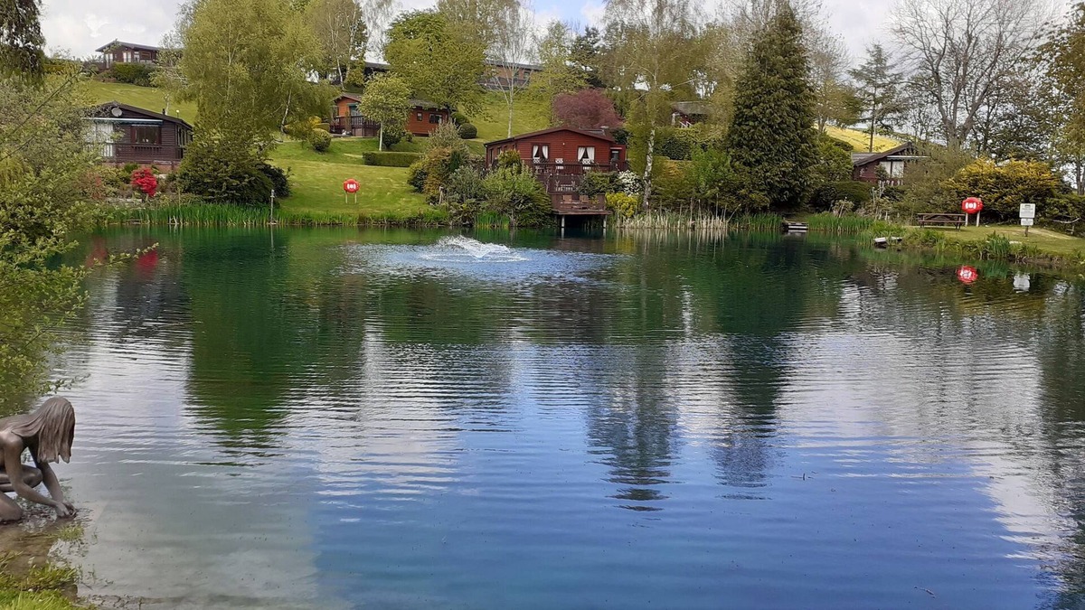 Welshpool Cabin | Cabin on Idyllic Holiday Park