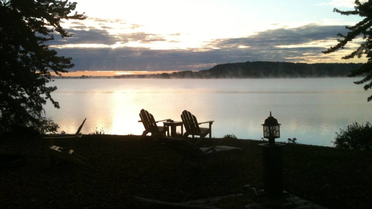 Cannon Falls Cabin | Cabin on Lake Byllesby Minnesota nBirding, Boating, Biking, Hiking, Colleges