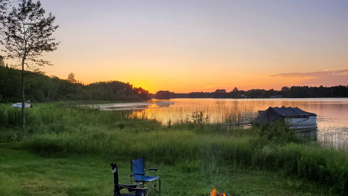 Bigfork Cabin | Cabin on lake close to ATV & snowmobile trails