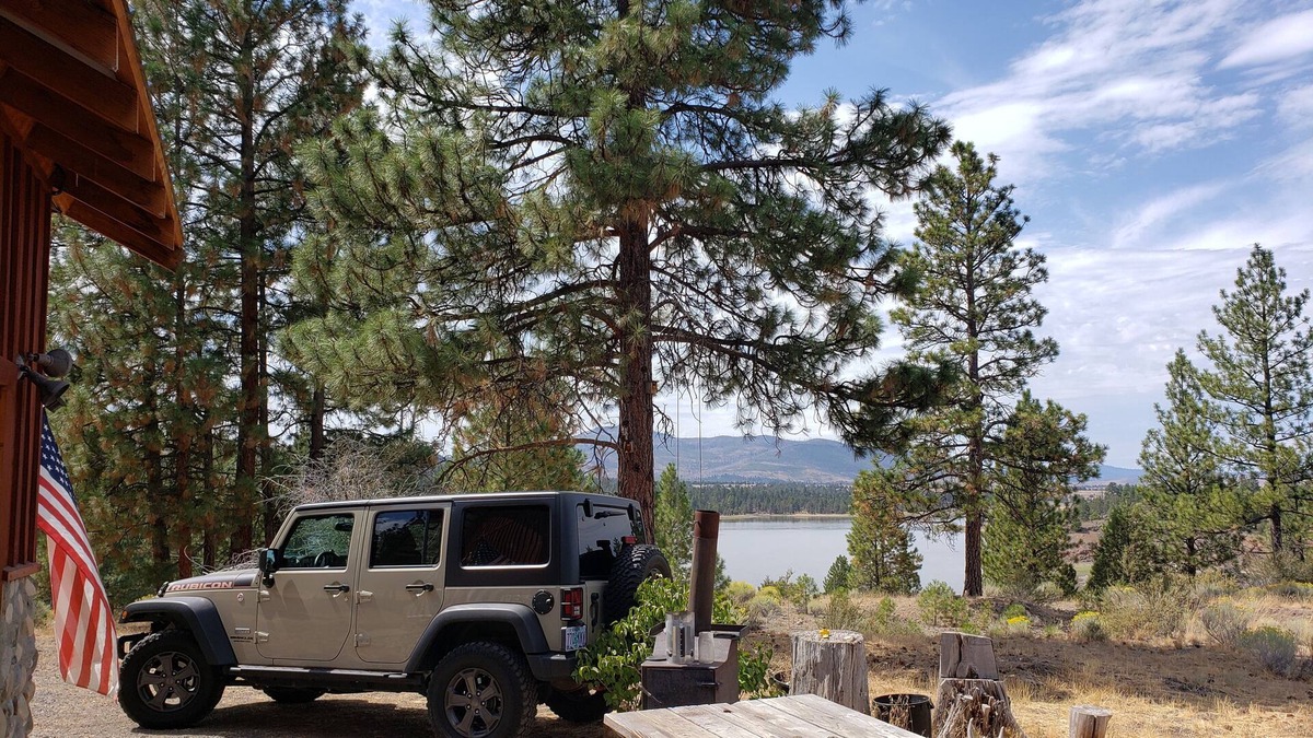 Lakeview Cabin | Cabin overlooking Drews Reservior
