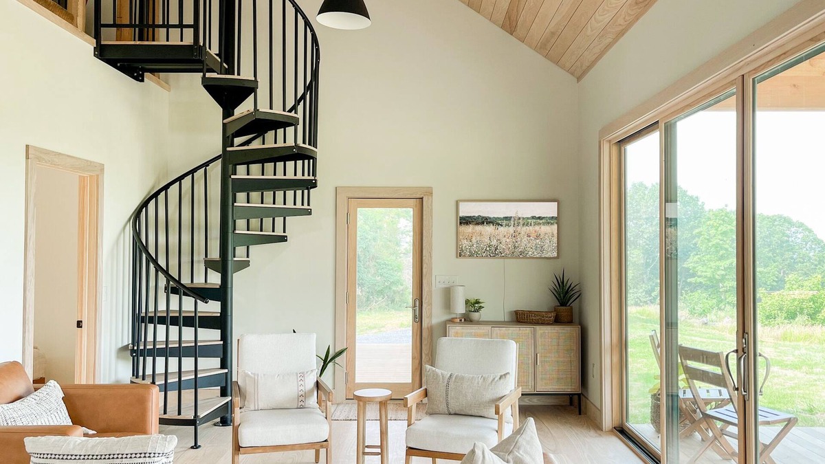 Lexington Cabin | Cabin Retreat at Stillhouse Farm NEW