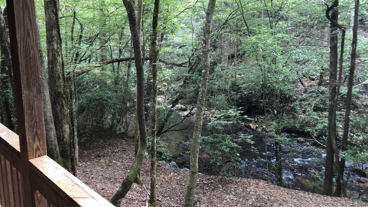 Dahlonega Cabin | Cabin Retreat at the Creek- Dahlonega, Ga