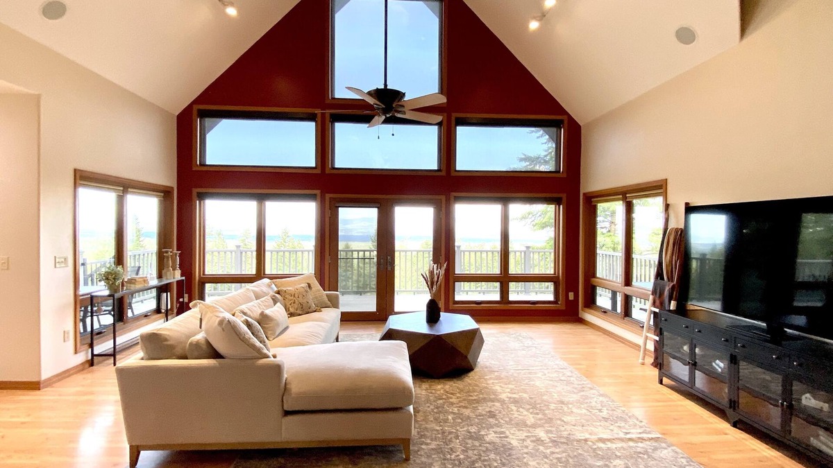 Victor Cabin | Cabin retreat in the Bitterroot Mountains. Sleeps 10