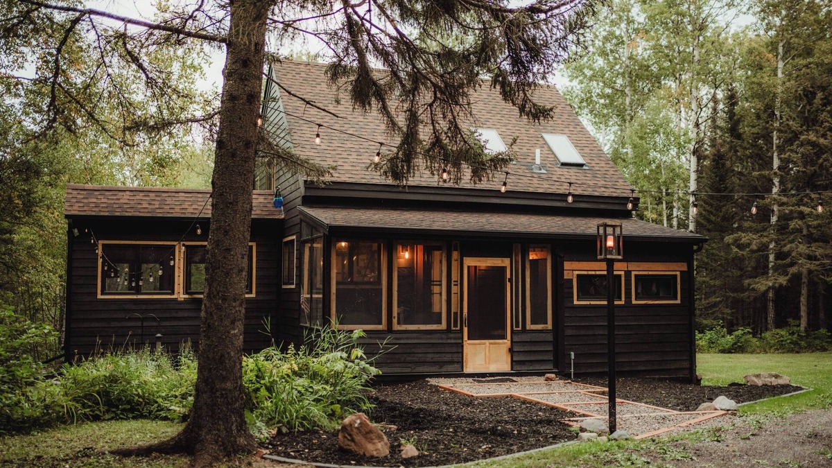 Grand Marais Cabin | Cabin retreat nestled in the woods above Lake Superior. Close to GM AND Lutsen.
