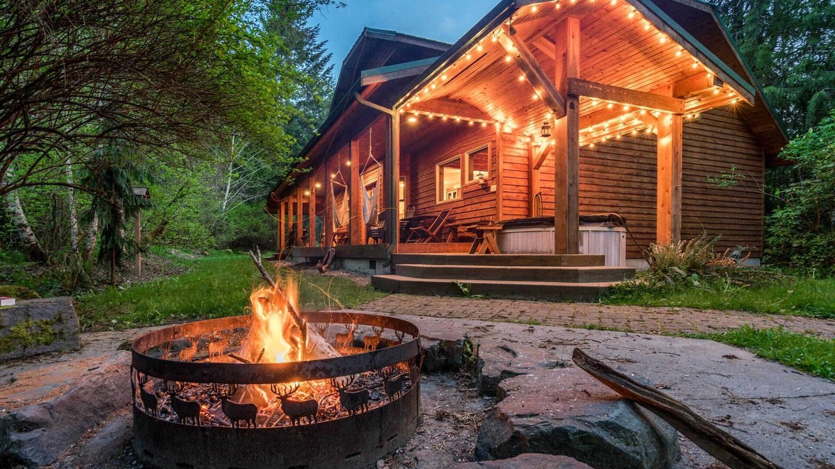 Ashford Cottage | Cabin + Studio: 5 Mi to Mt Rainier Nat'l Park