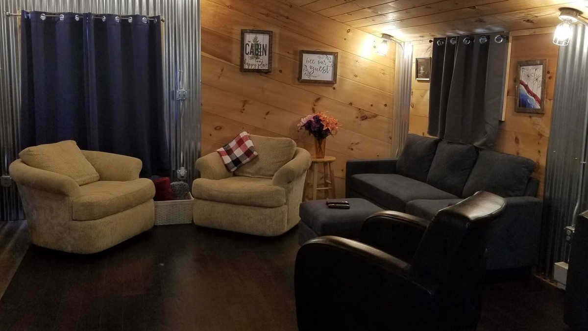 Helfenstein Cabin | Cabin W/View Off-Road Parks and Knoebels Nearby