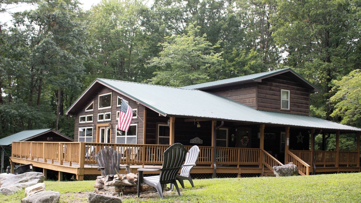 Dunlap Cabin | Cabin with beautiful mountain and valley views