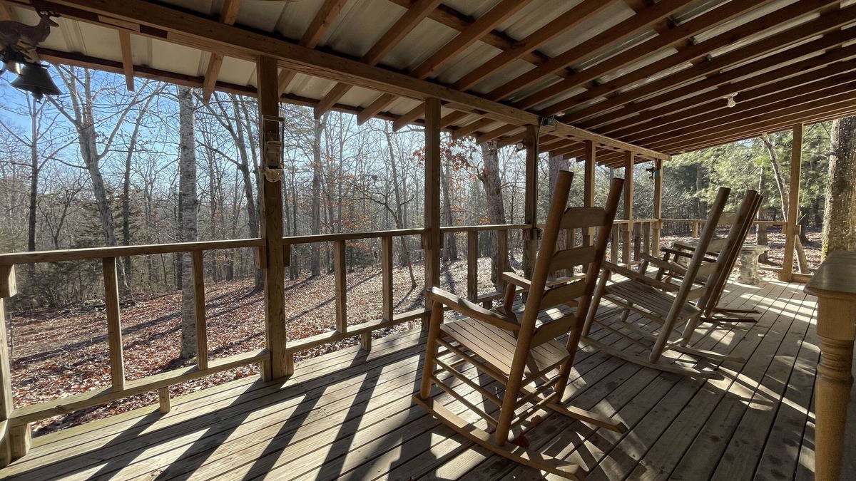 Lenox Cabin | Cabin with Pond on 6 Private Acres -1.5 miles from Montauk Park, Near Salem