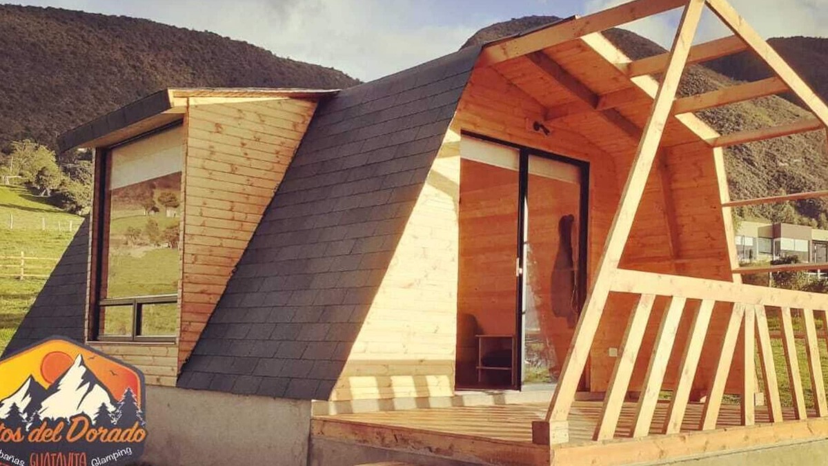 Guatavita Cabin | Cabin with the best view of the Tomine reservoir and the mountains