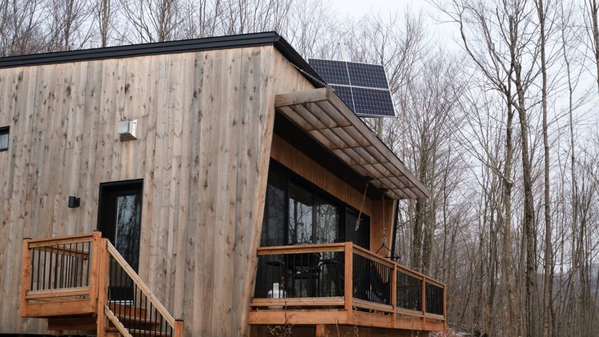Eastman Cabin | Cabin Zoobox 77 Summa