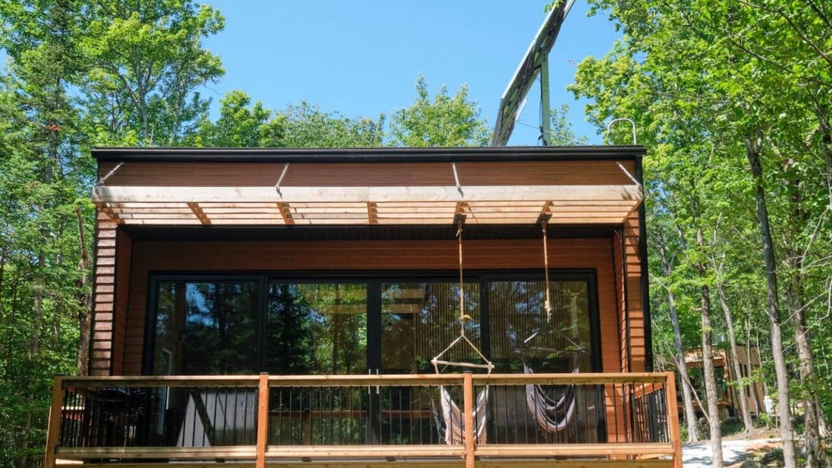 Eastman Cabin | Cabin Zoobox 78 Summa