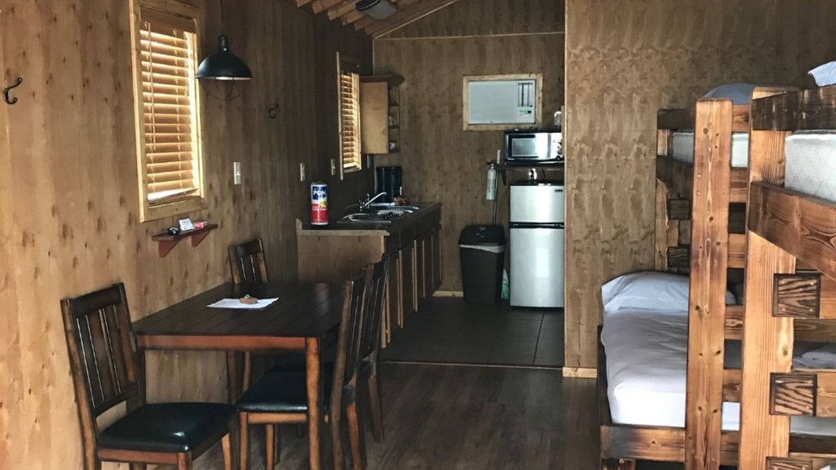 Delacroix Cabin | Cabins and Boat dock "Delacroix Island, Louisiana"