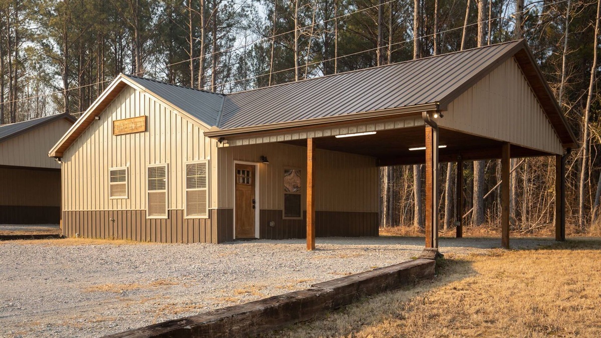 Wilsonville Cabin | CABINS OF LAY LAKE AT BEESWAX CABIN #1