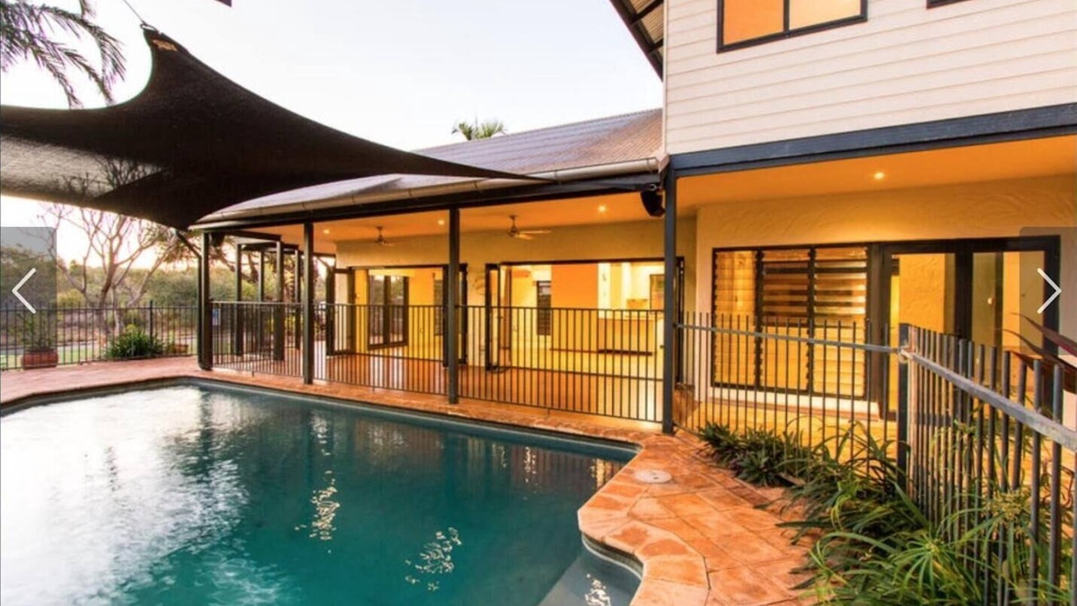 Cable Beach House | Cable Beach Getaways 5 Bed 3 Bath, Resort Style Pool STRA6726CAIBIK1W