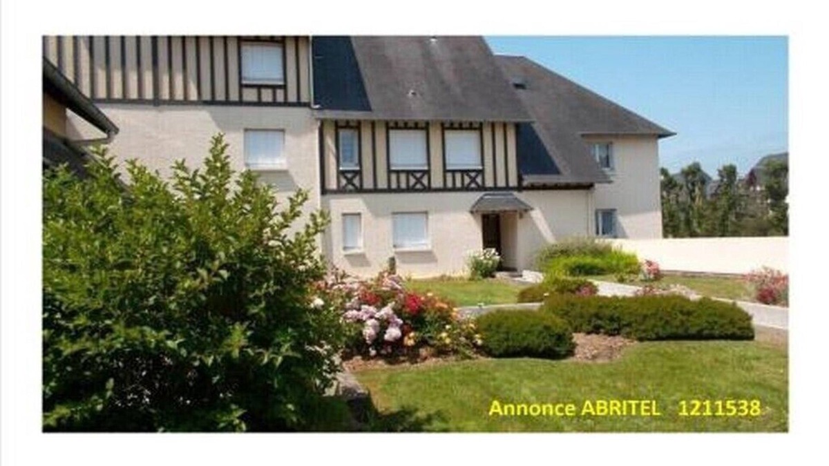 Cabourg Apartment | Cabourg Classified 3* App 480 m from the beach, 3room, 2bed, 4pers. Arrival on Saturday