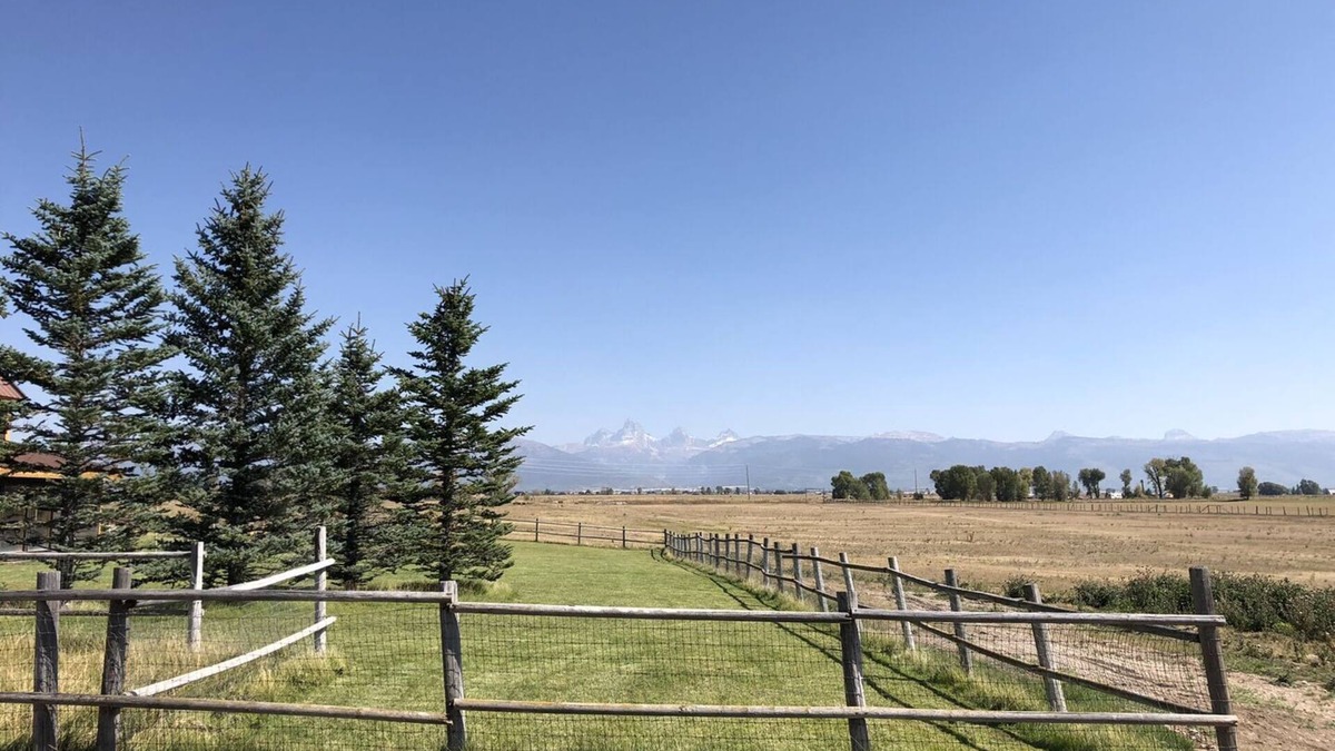 Tetonia House | Cache Vista Tiny House – Adventure Awaits Nearby