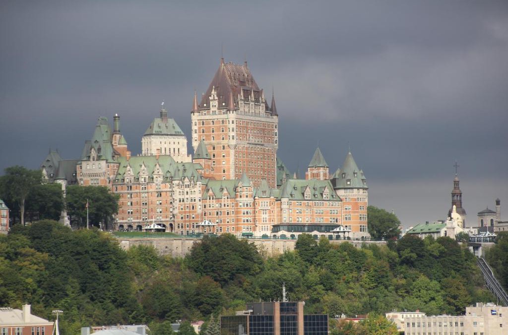 Desjardins House | Cachet du 19e