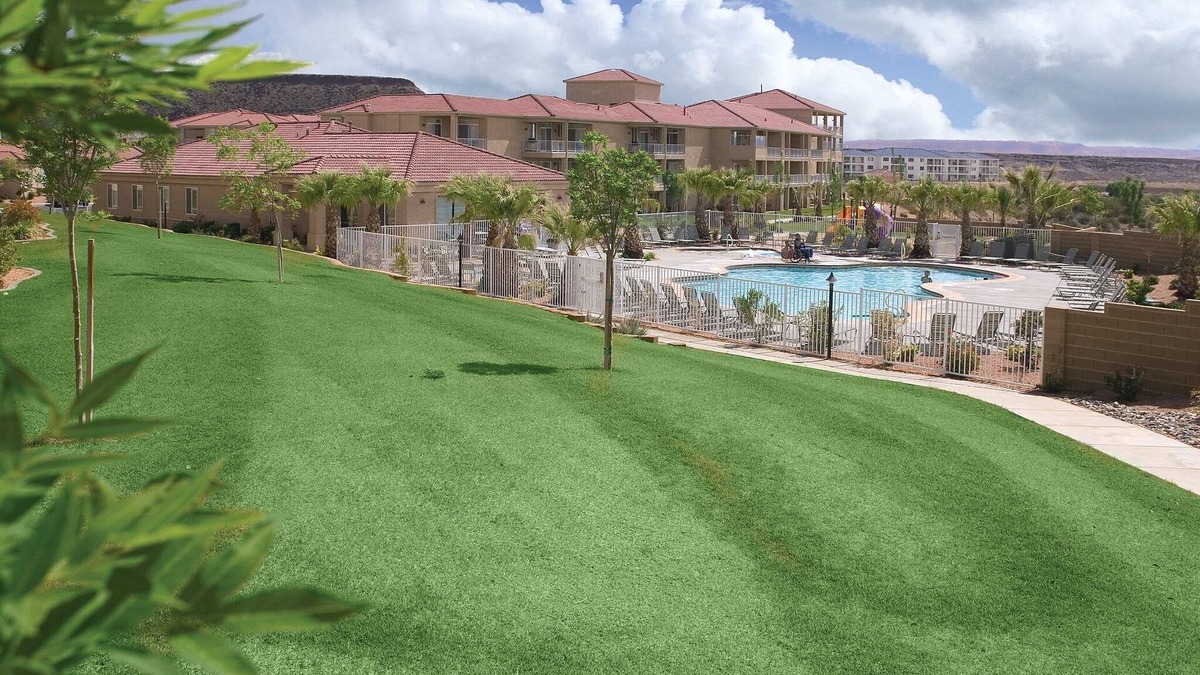 St. George Resort | Cactus gardens, sandstone spires and rich pioneer history!