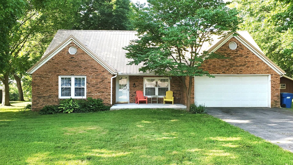 Stockton House | Caddyshack - Located on Stockton Golf Course