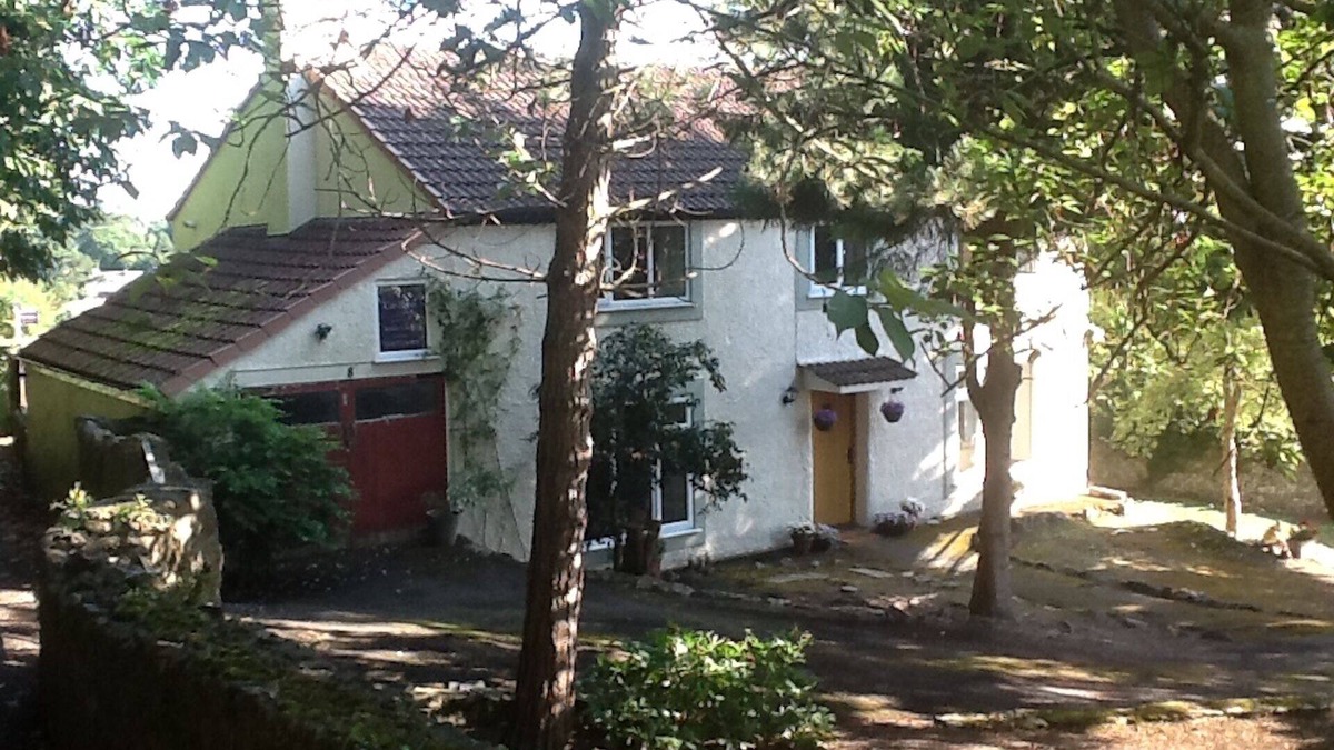 Rhos on Sea Cottage | Cae Eithin Cottage, Colwyn Bay, N. Wales (sleeps 8)