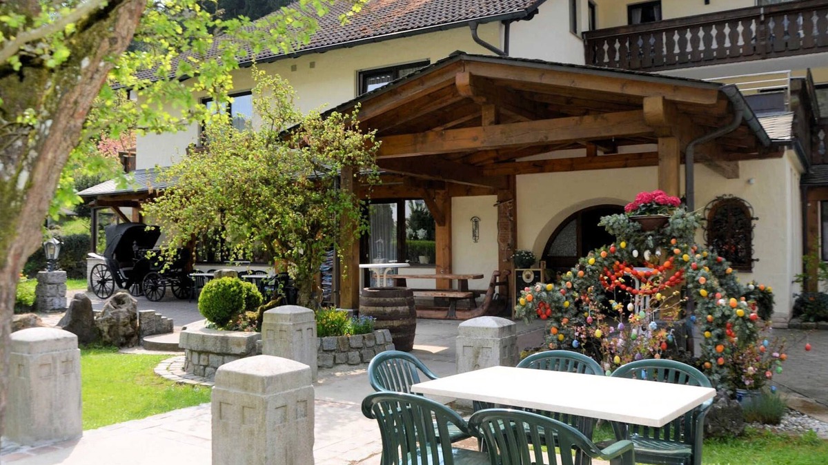 Obertrubach Cottage | Café - Pension Leistner - Double room