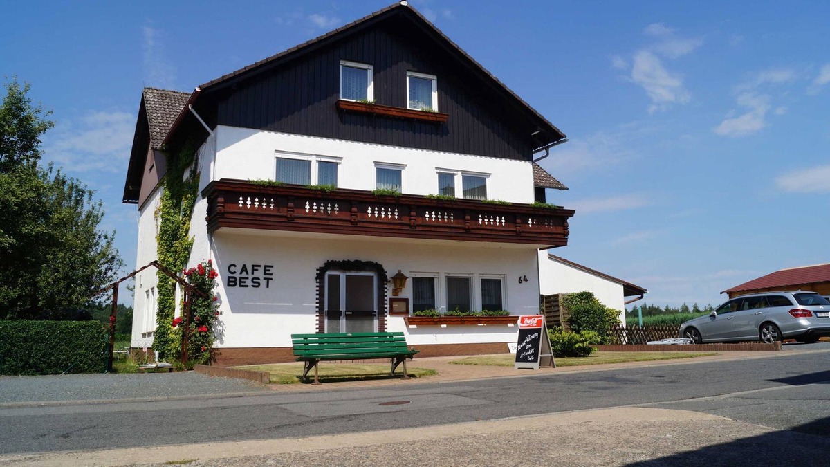 Erbach Apartment | Cafe Best Vacation Apartment