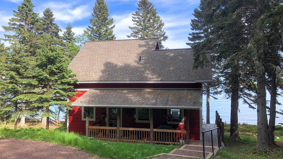 Lutsen House | Cairn Cottage on Lake Superior's North Shore!
