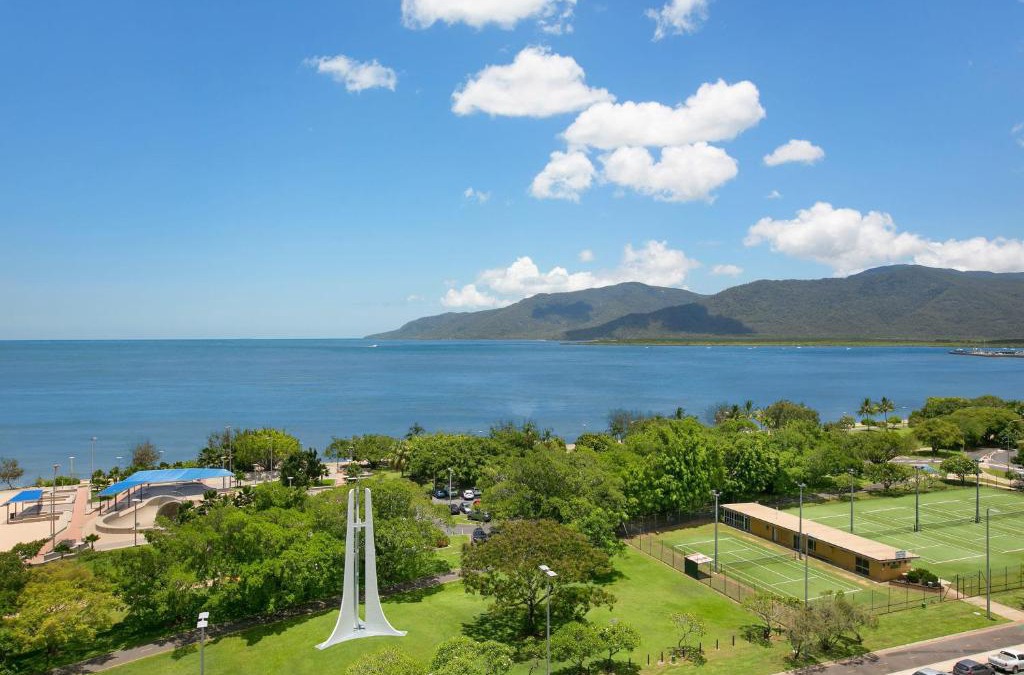 Cairns North Apartment | Cairns Ocean View Apartment