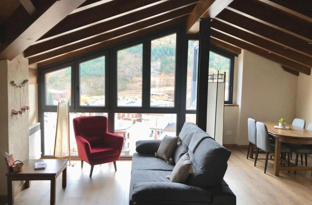Montella I Martinet Apartment | Cal Nen Mestre